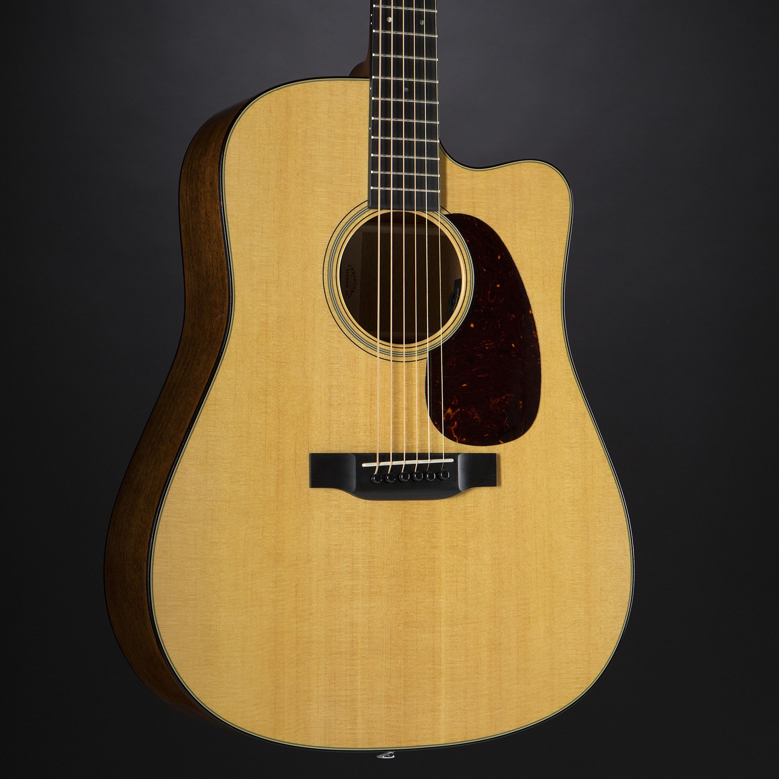 Amazon.co.jp: Martin アコースティックギター Standard Series DC-18E